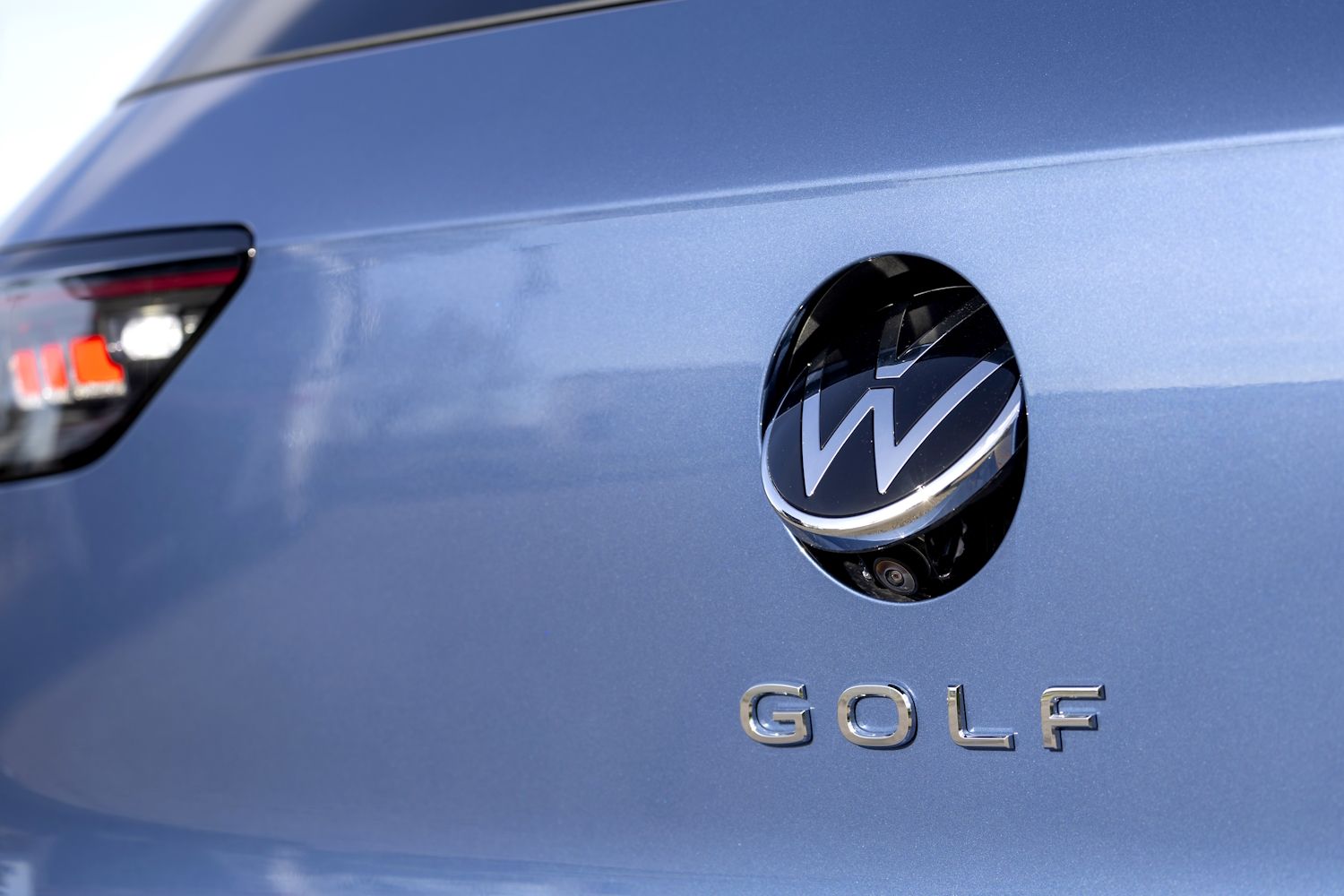 Volkswagen Golf eHybrid 204 CV