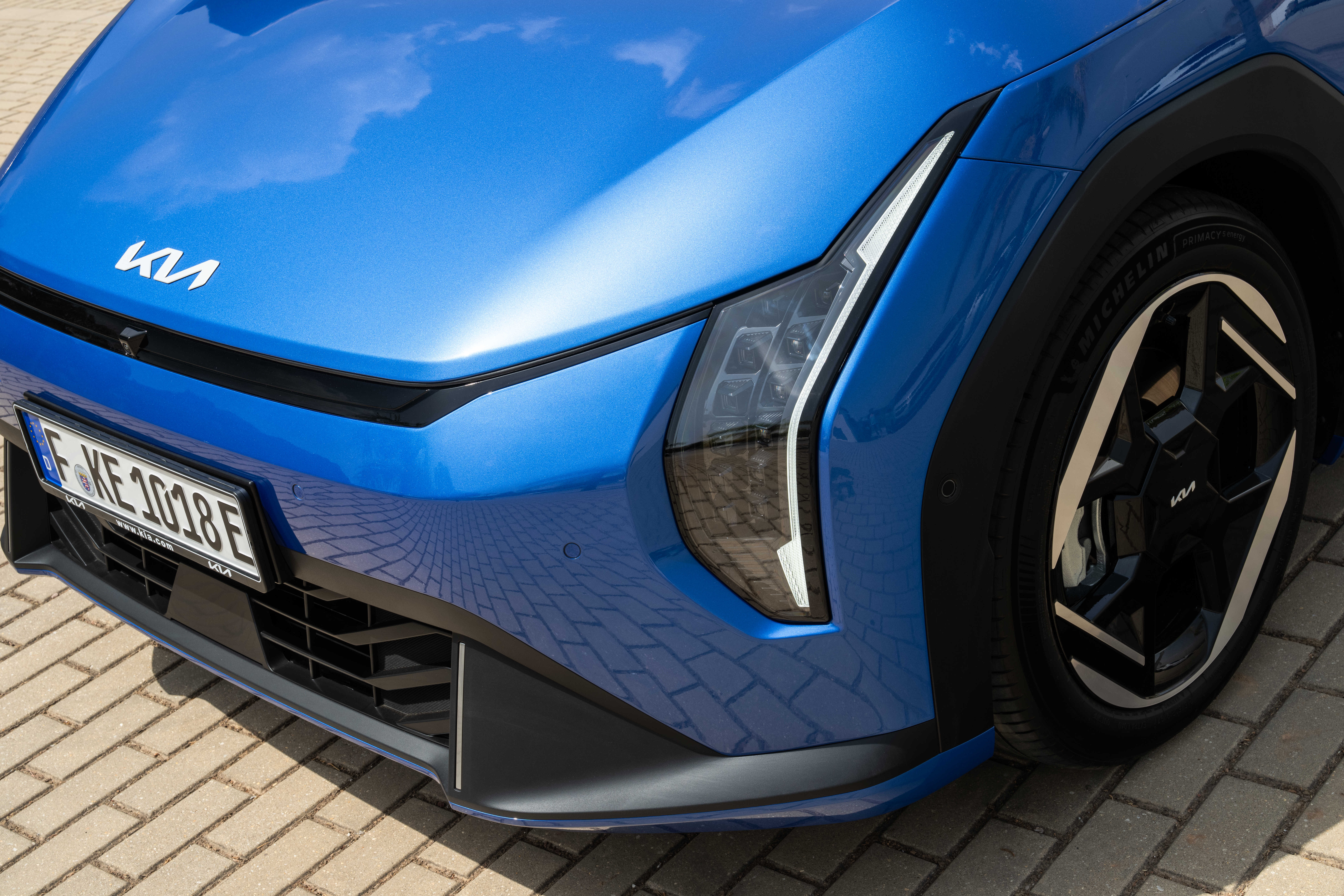 Kia EV4