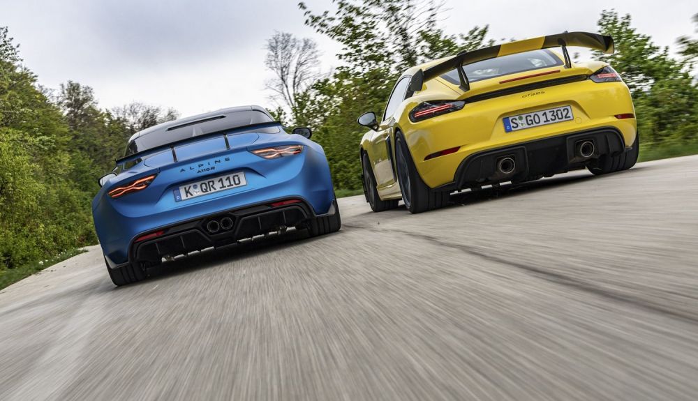 Alpine A110 R y Porsche 718 Cayman GT4 RS
