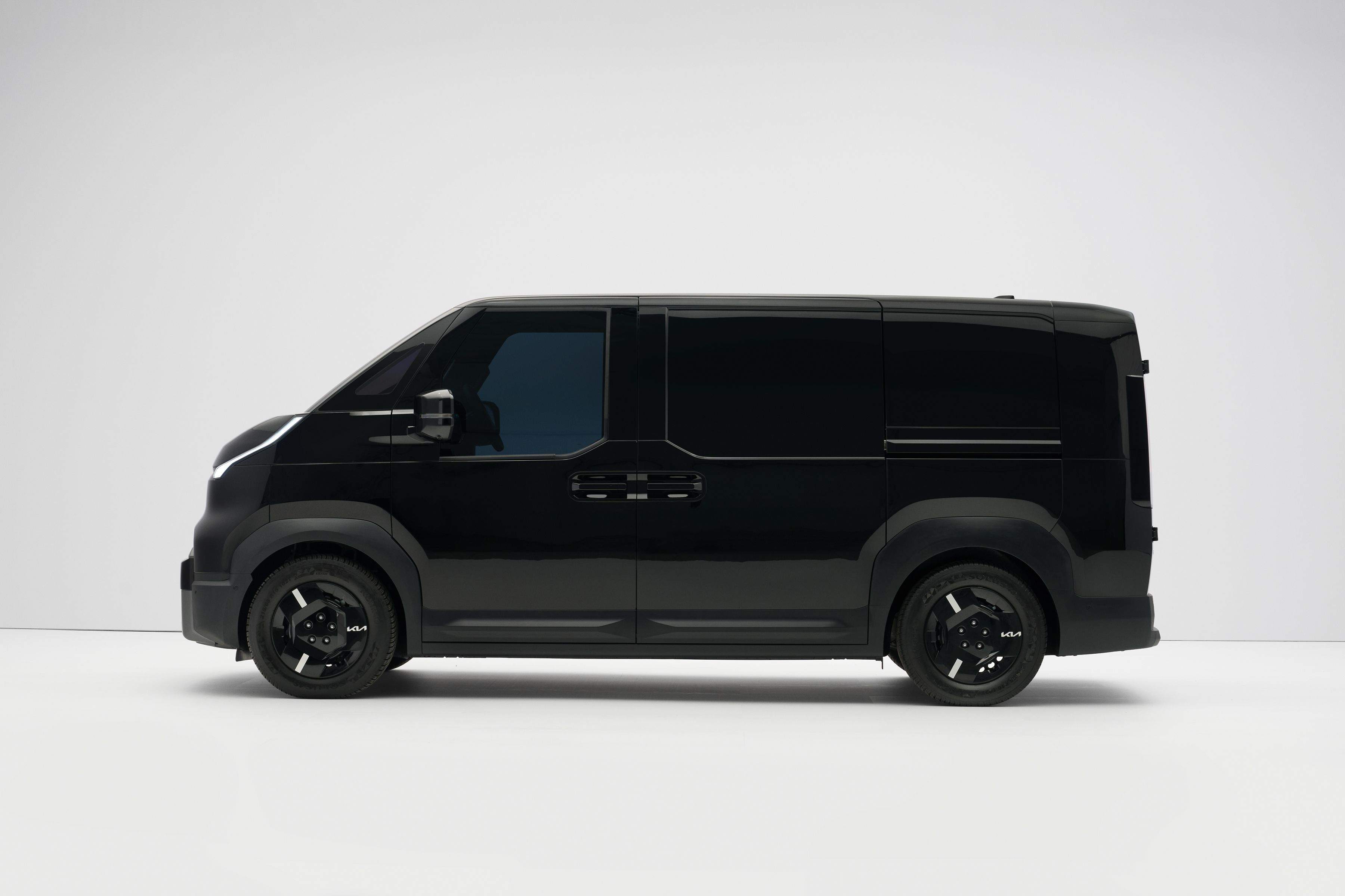 KIA PV5