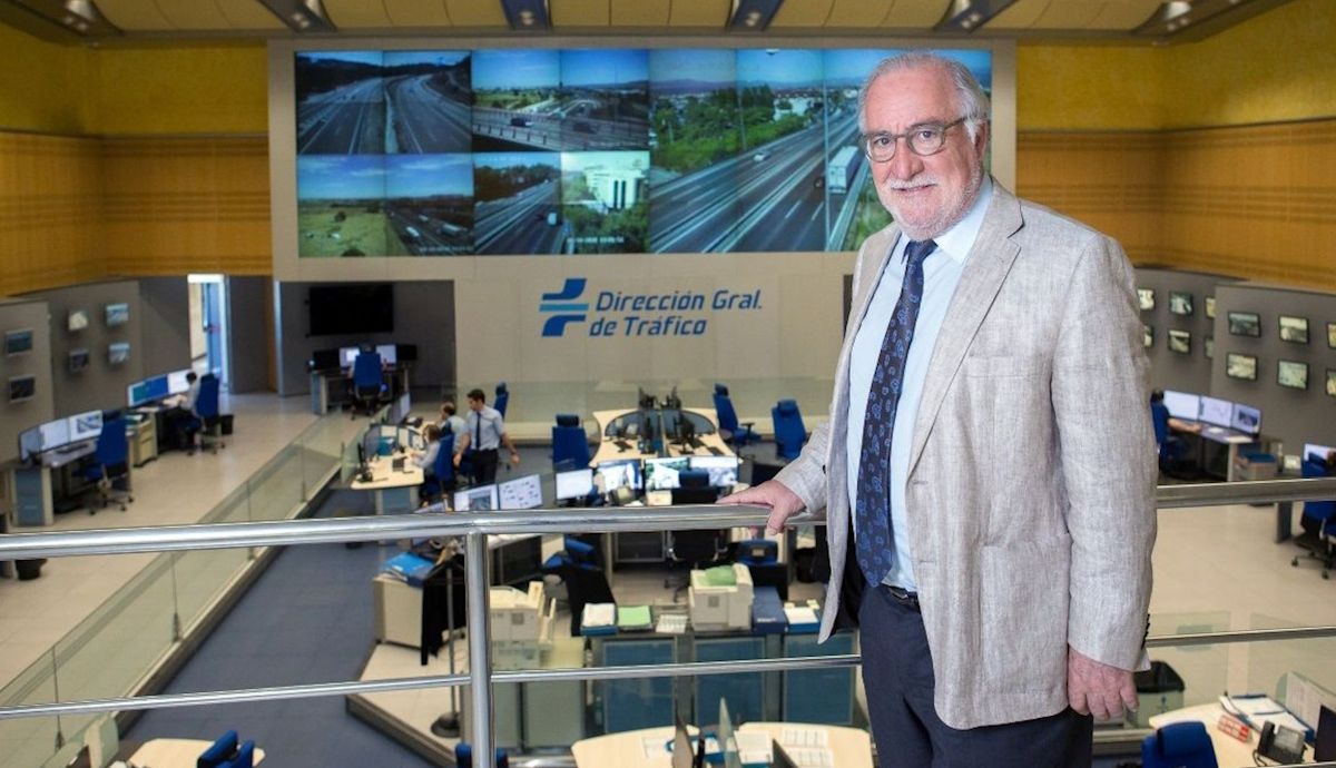 Puede prohibir la DGT conducir en España por la edad, nuevas restricciones en el carnet de conducir