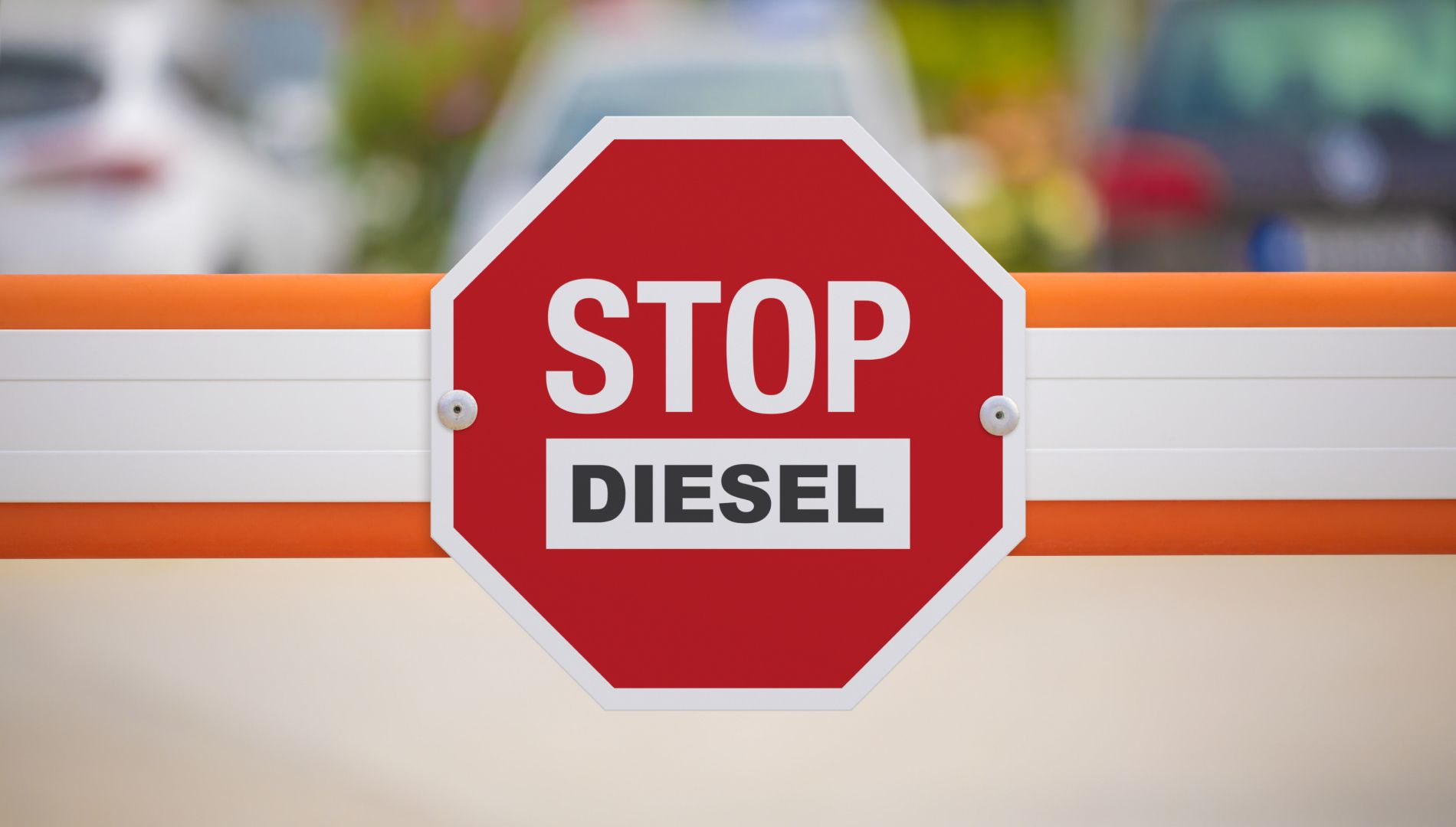 Posible prórroga para los coches gasolina y diésel: la Unión Europea revisará su prohibición