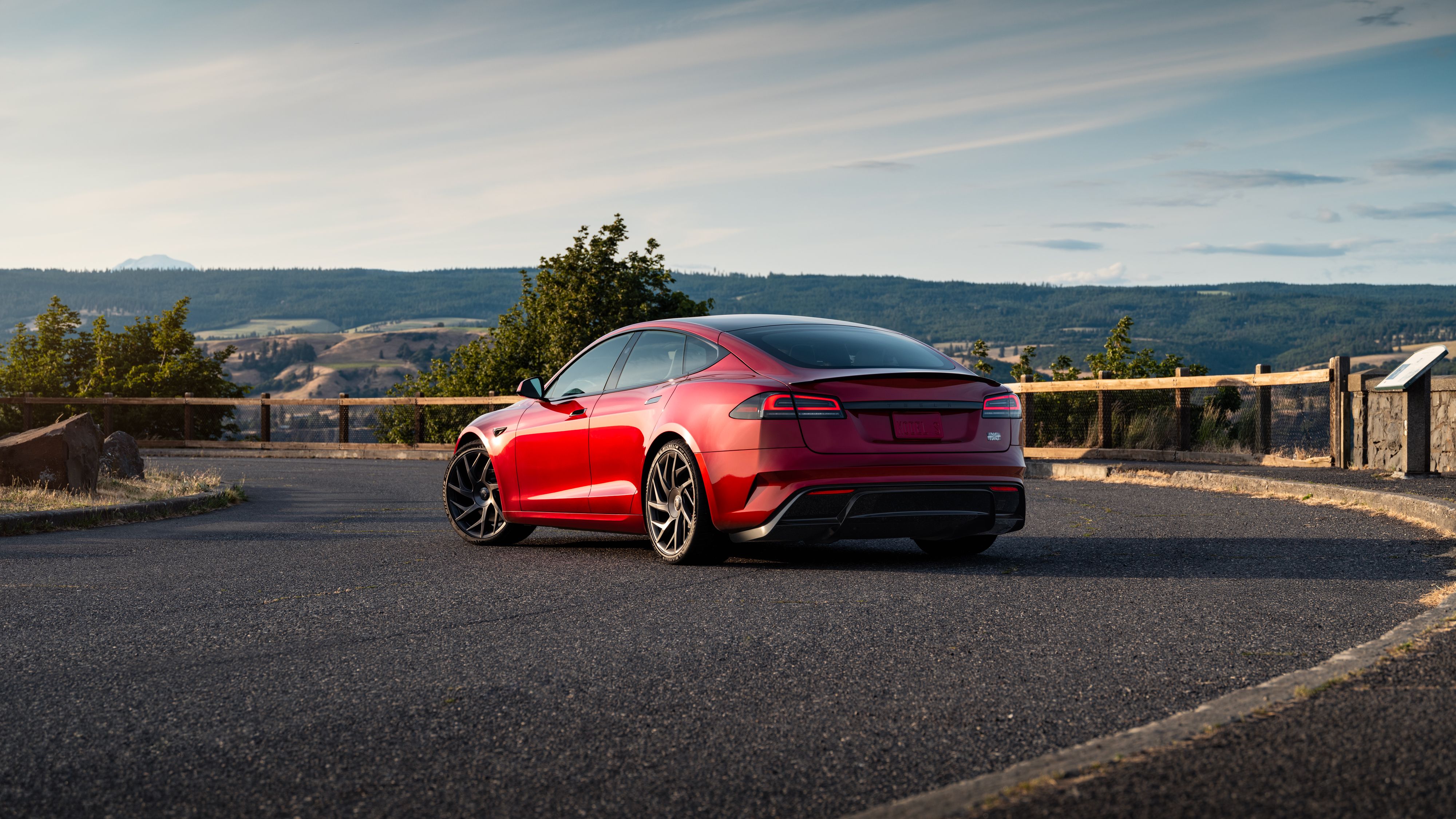 Tesla Model S 2025