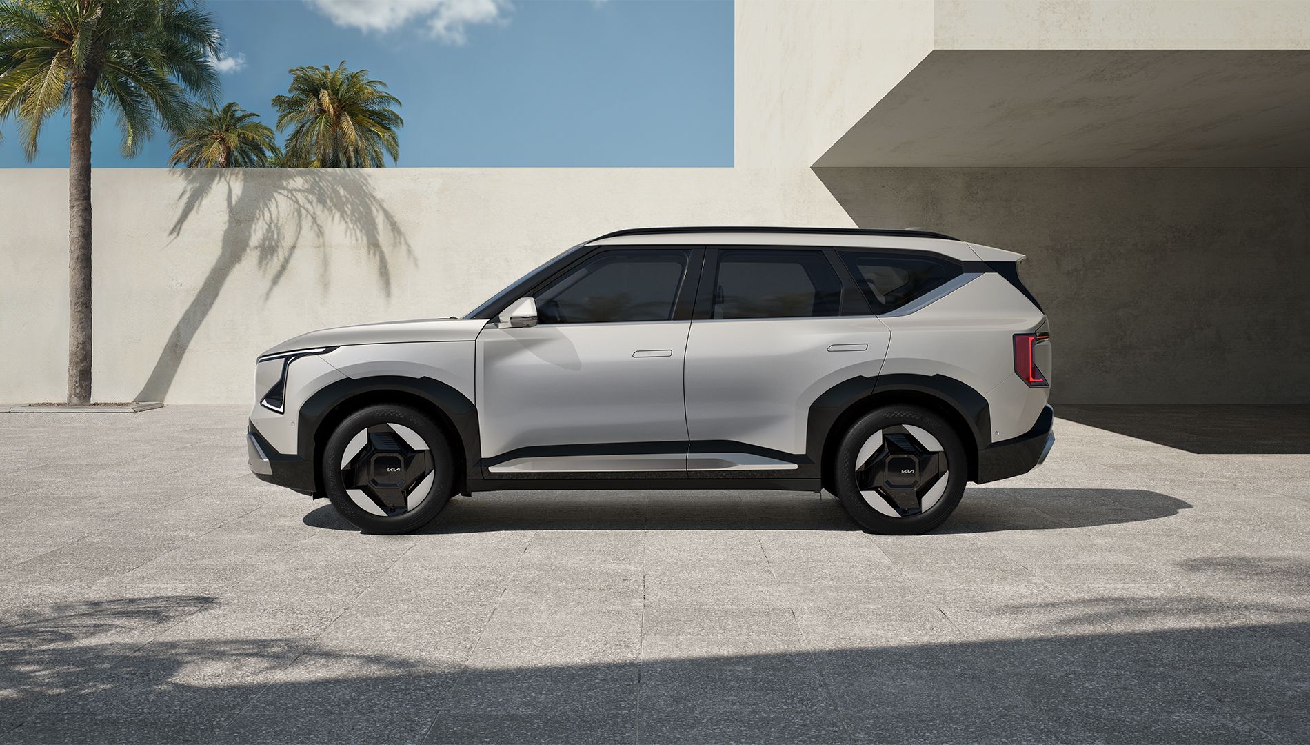 Llega una revolución al segmento de los SUV compactos eléctricos: el amplio y tecnológico Kia EV5