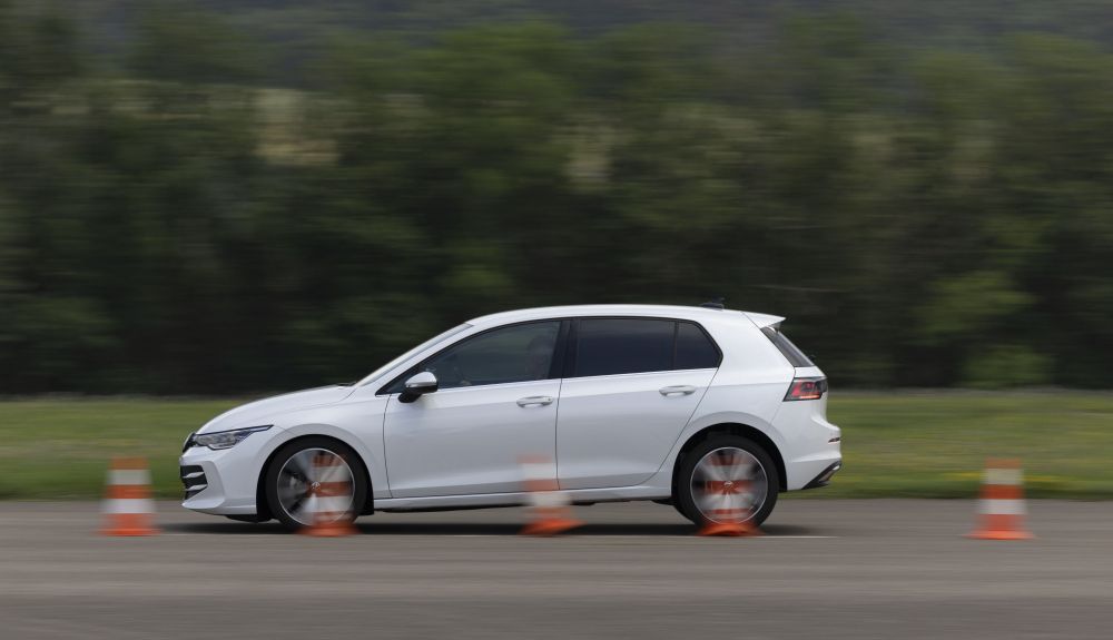 Volkswagen Golf eTSI 115 DSG