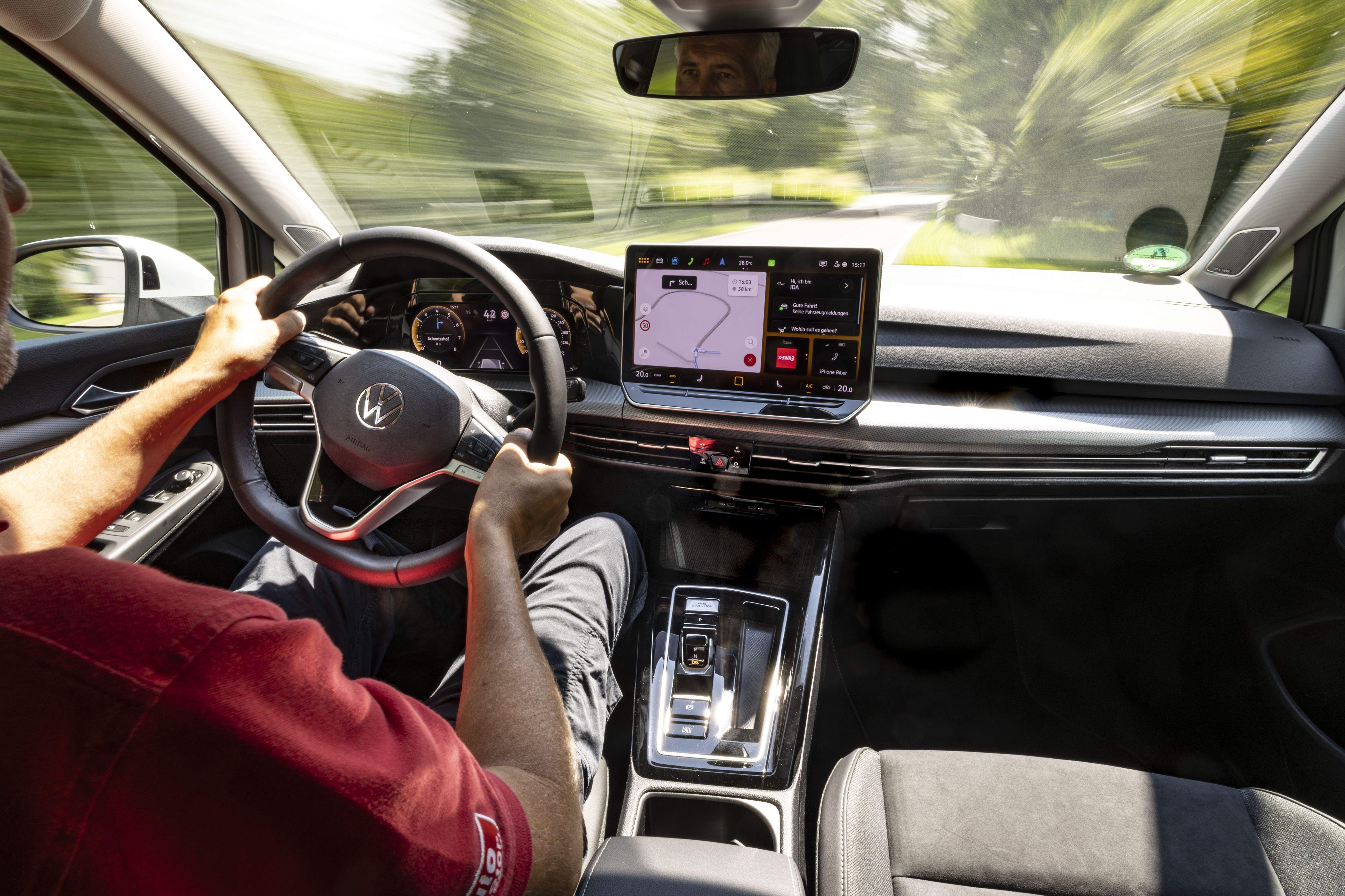 Volkswagen Golf eTSI 115 DSG