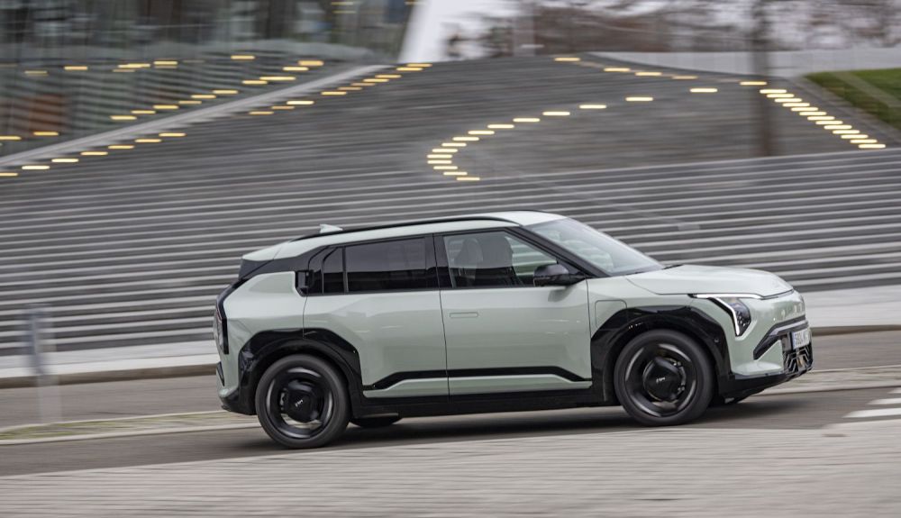 Kia EV3 204 CV   81.4 kWh   GT  Line 27