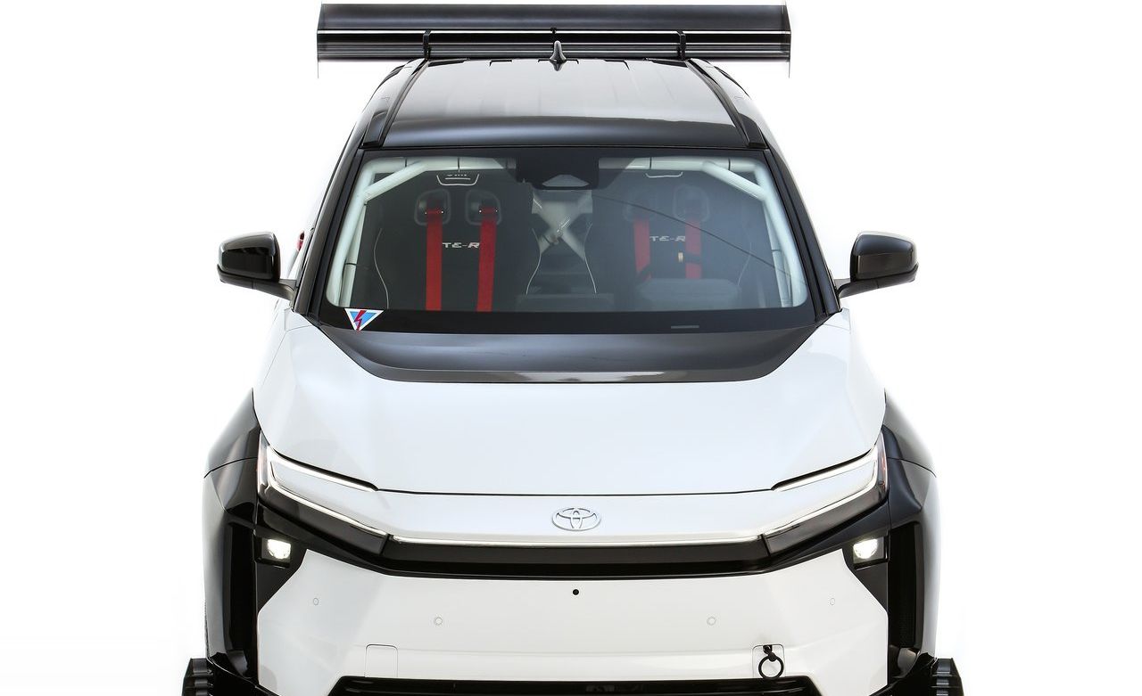 Toyota bZ Time Attack AWD Toyota bZ Time Attack AWD