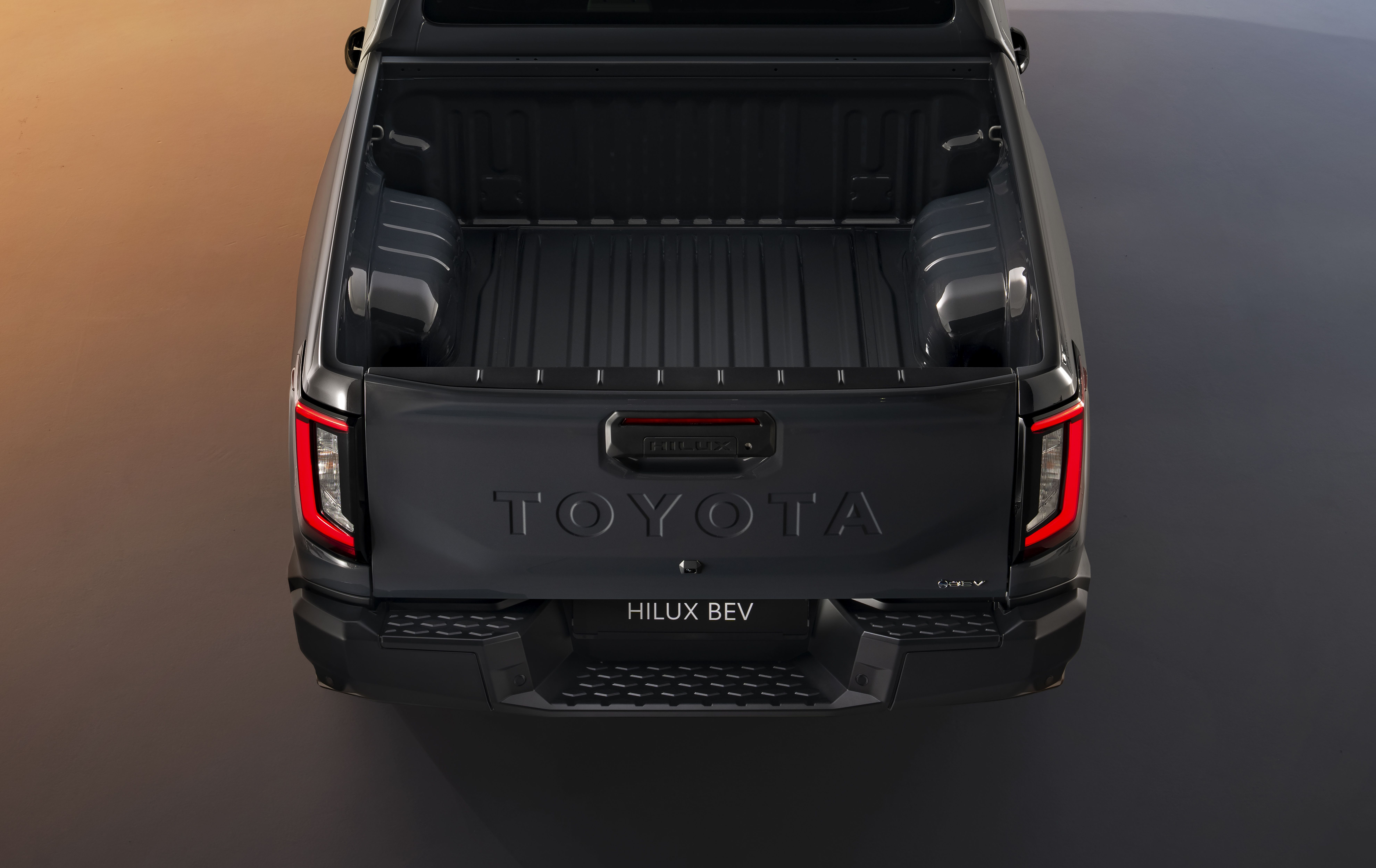 Toyota Hilux BEV 2026