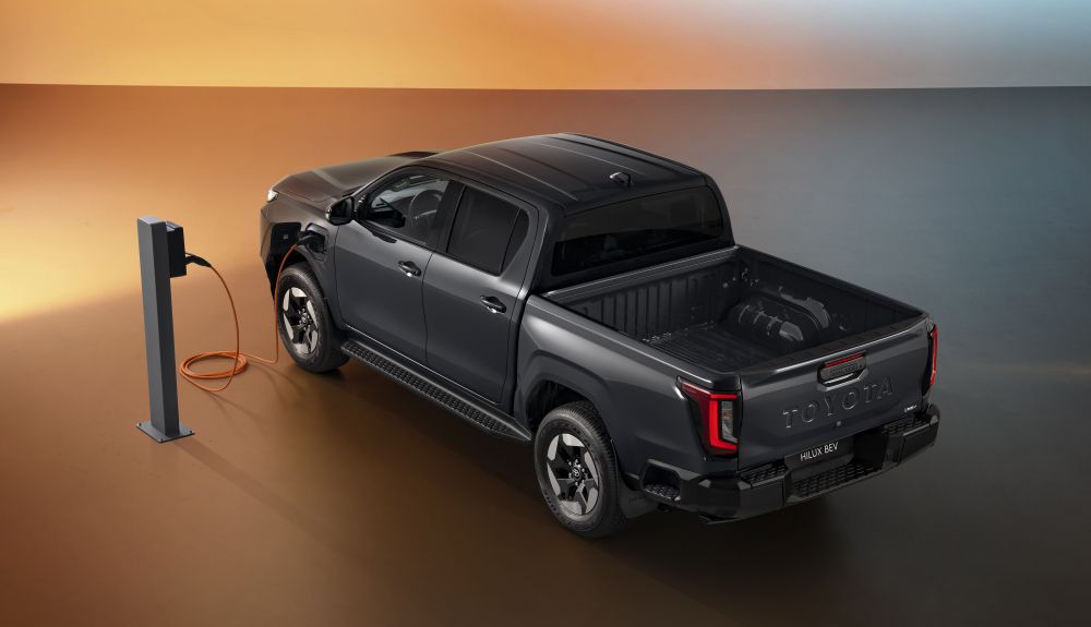 Toyota Hilux BEV 2026