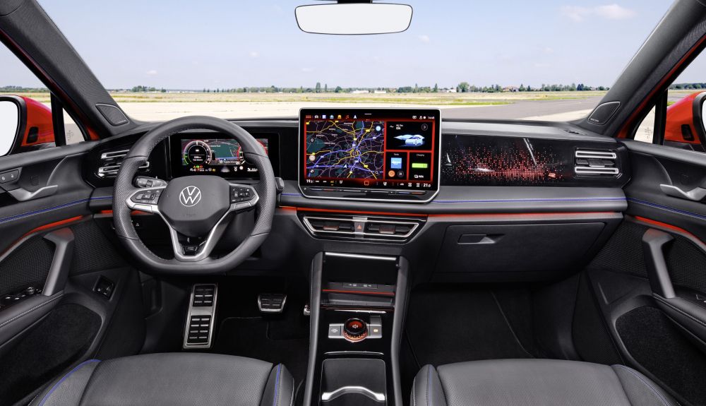 Volkswagen Tiguan eHybrid 2025