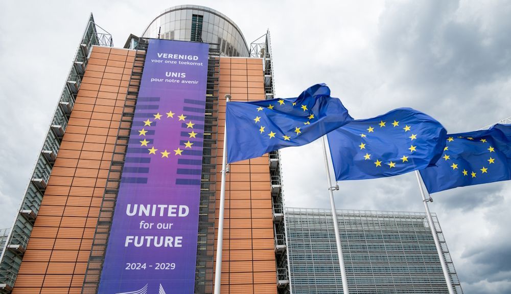 La Comisión Europea sigue trabajando por la revitalización de la industria automovilística europea