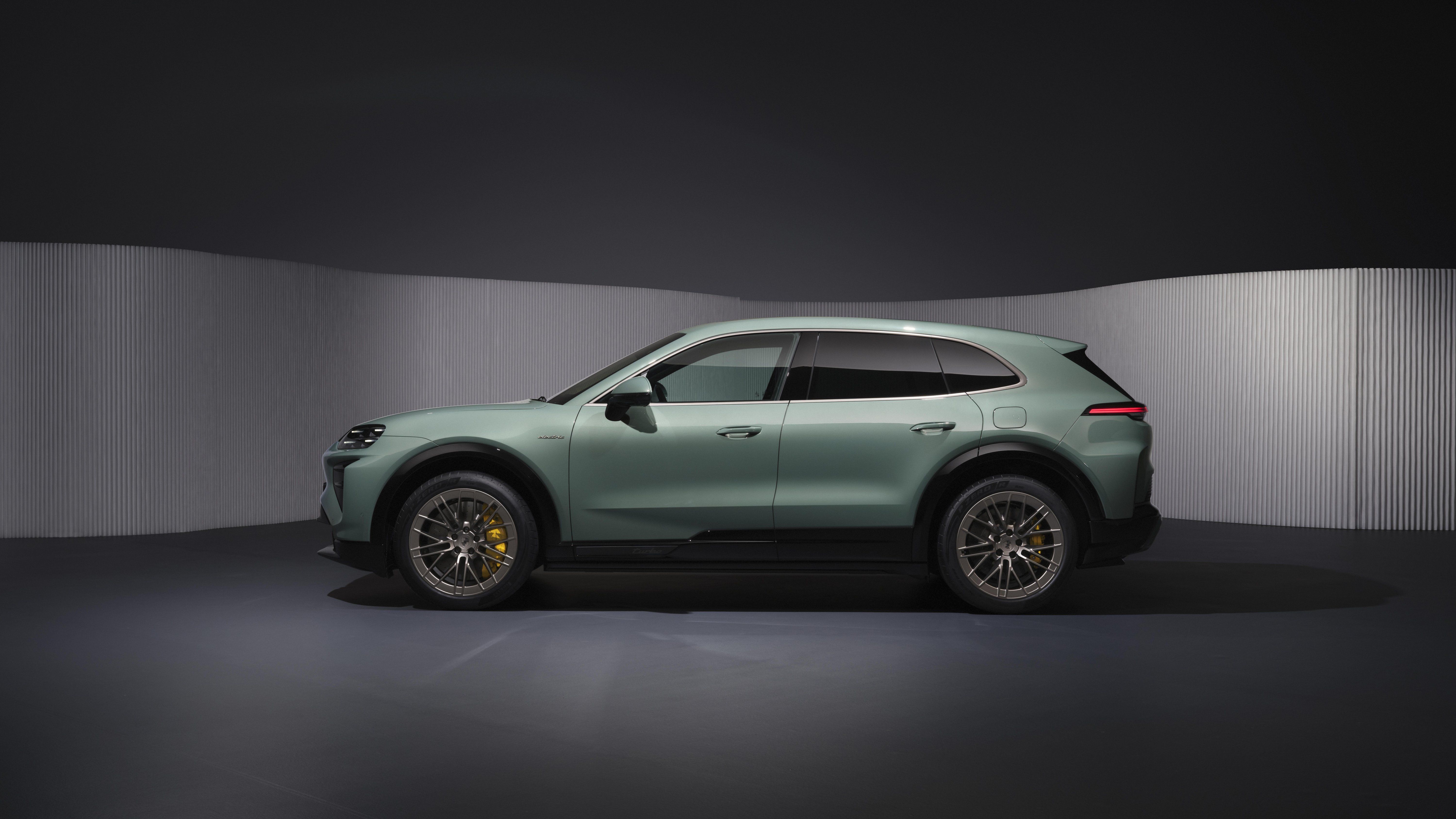 Porsche Cayenne Electric Turbo