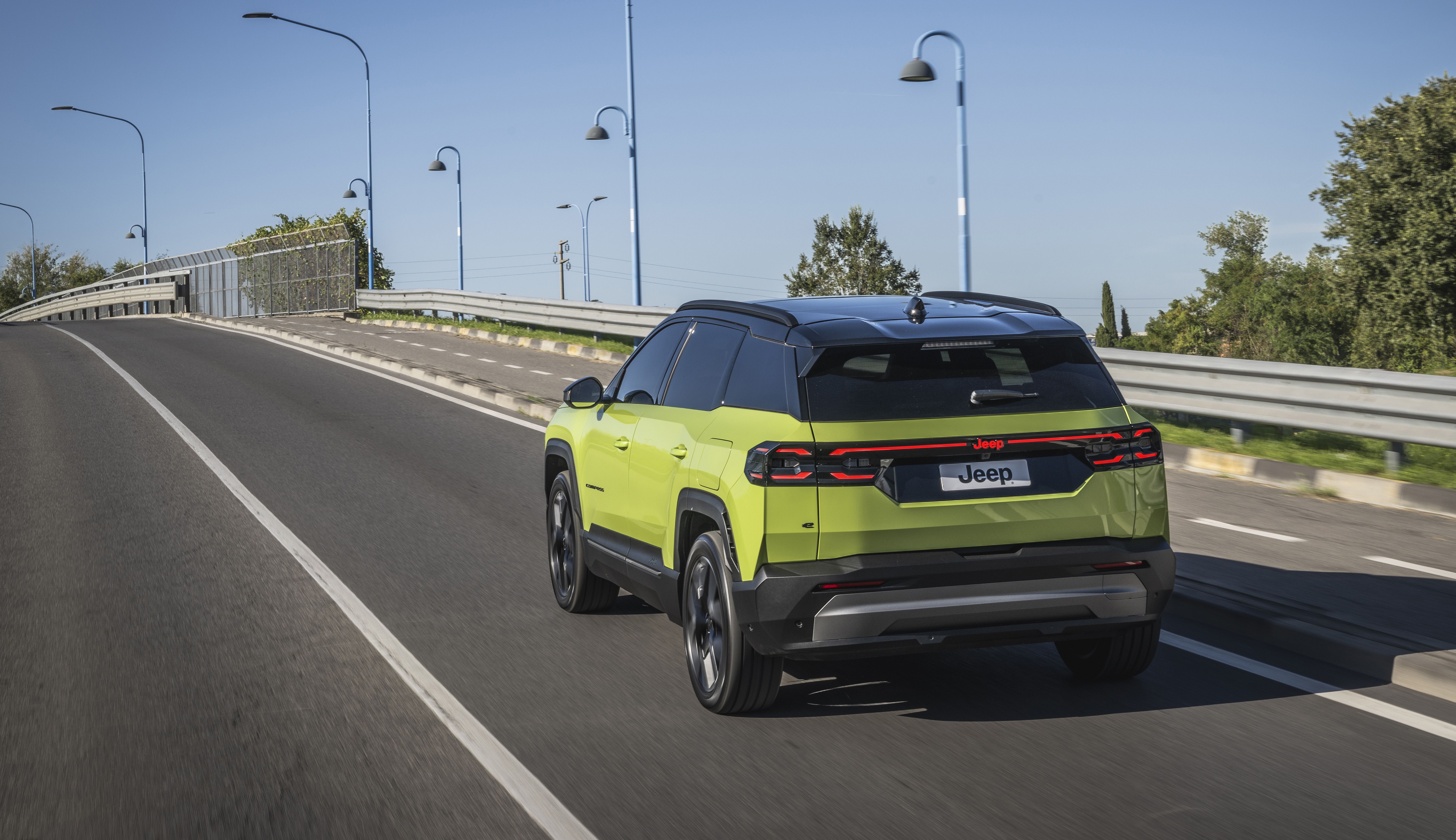 El Jeep Compass tercera generación interpreta la plataforma STLA de Stellantis
