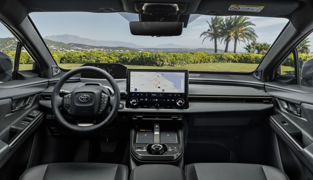 2026 bZ4X Interior 014