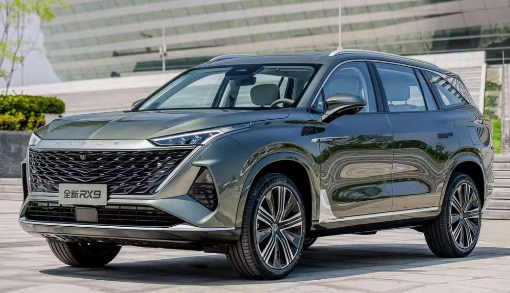 El MG QS9 se basa en el Roewe RX9, ya vendido en China