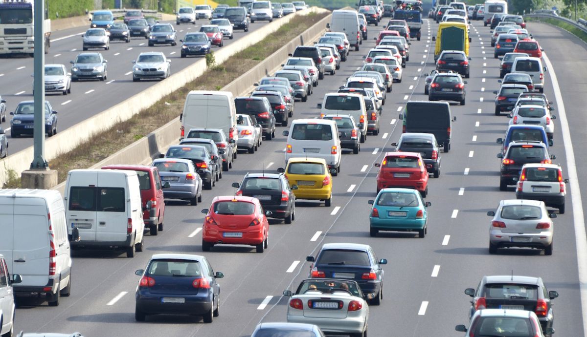 Qué países de la UE quieren acabar ya con la prohibición total de coches diésel, gasolina e híbridos