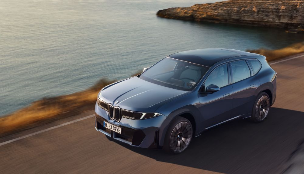 p90615625-highres-the-new-bmw-ix3-50-x_1