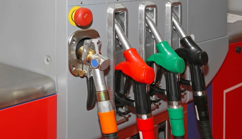 ¿Qué es la gasolina sin plomo 98 y para que coches se utiliza?