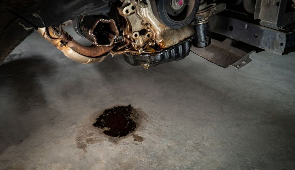 ¿Cuándo saber que hay una fuga de aceite del motor?