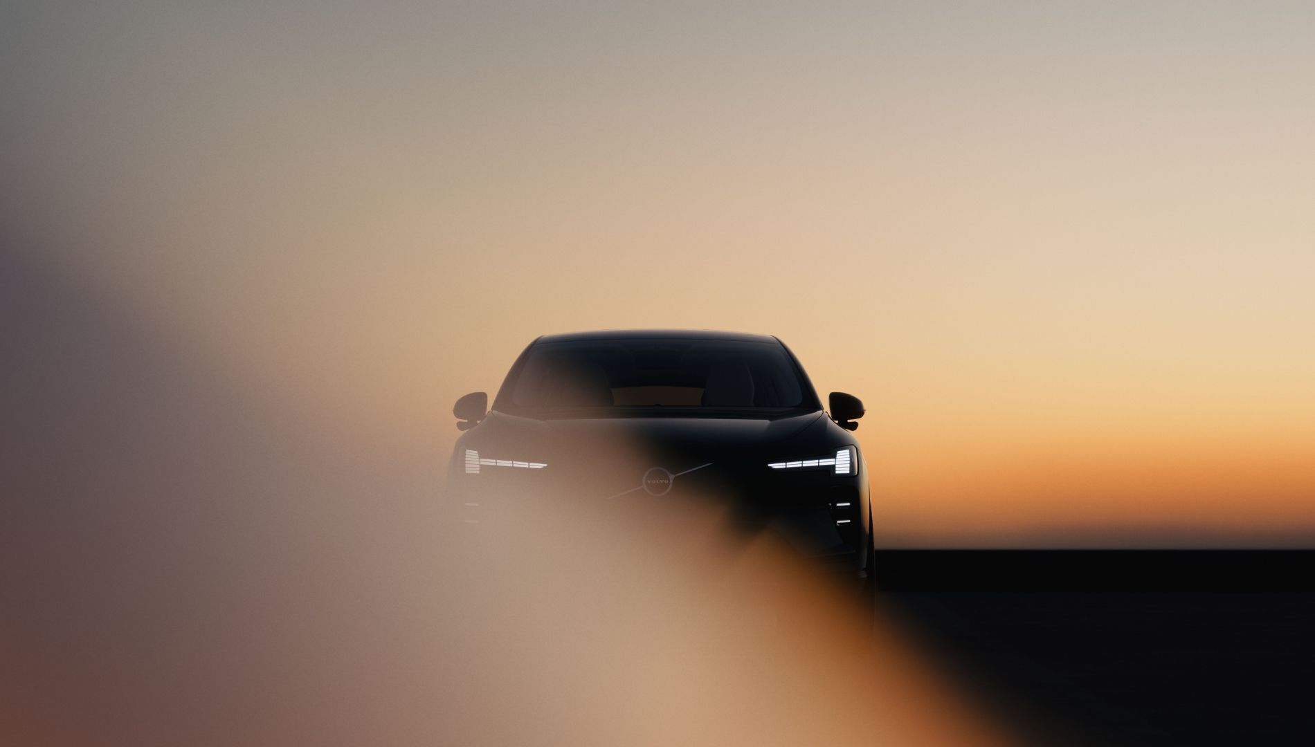 Ni BMW, ni Mercedes, ni Tesla: Volvo rompe moldes con el EX60 y sus más de 800 km de autonomía