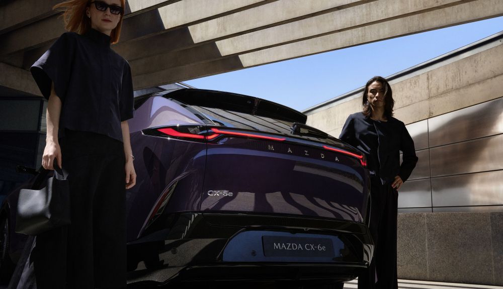Mazda CX-6e