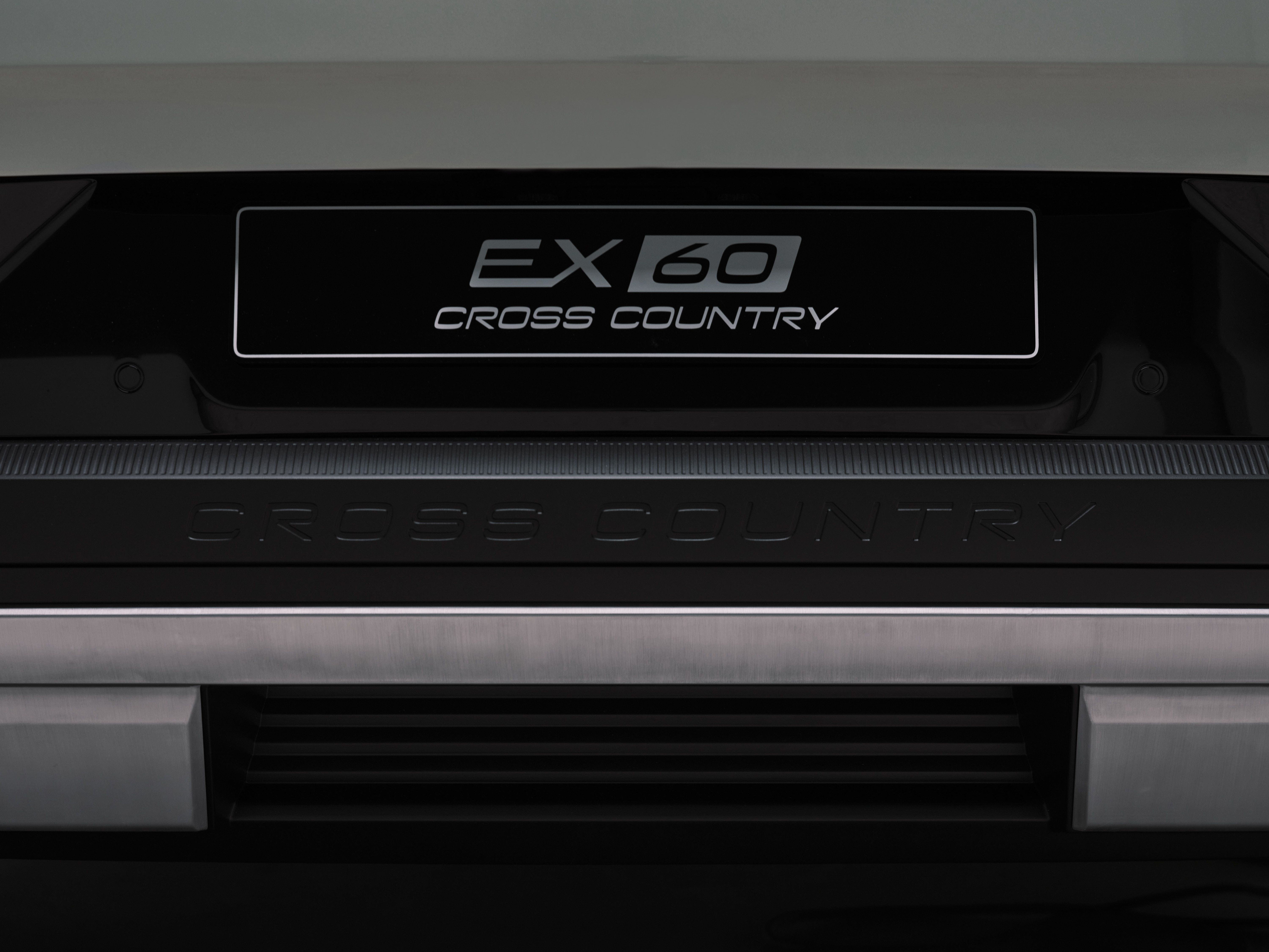 Volvo EX60 Cross Country