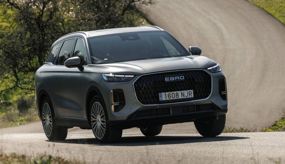 Probamos el nuevo Ebro S900, el SUV con el que la marca española quiere luchar con los premium