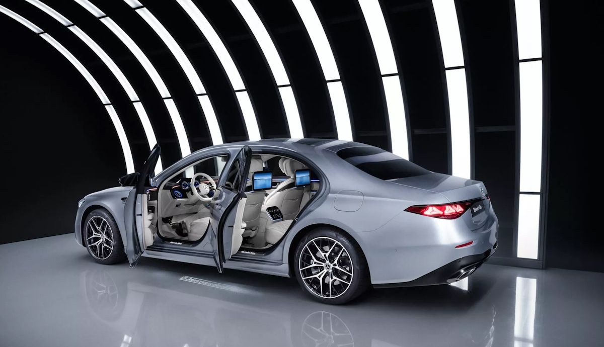 Nuevo Mercedes Clase S 2026, te abrimos las puertas de una berlina de fantasía, muy mejorada