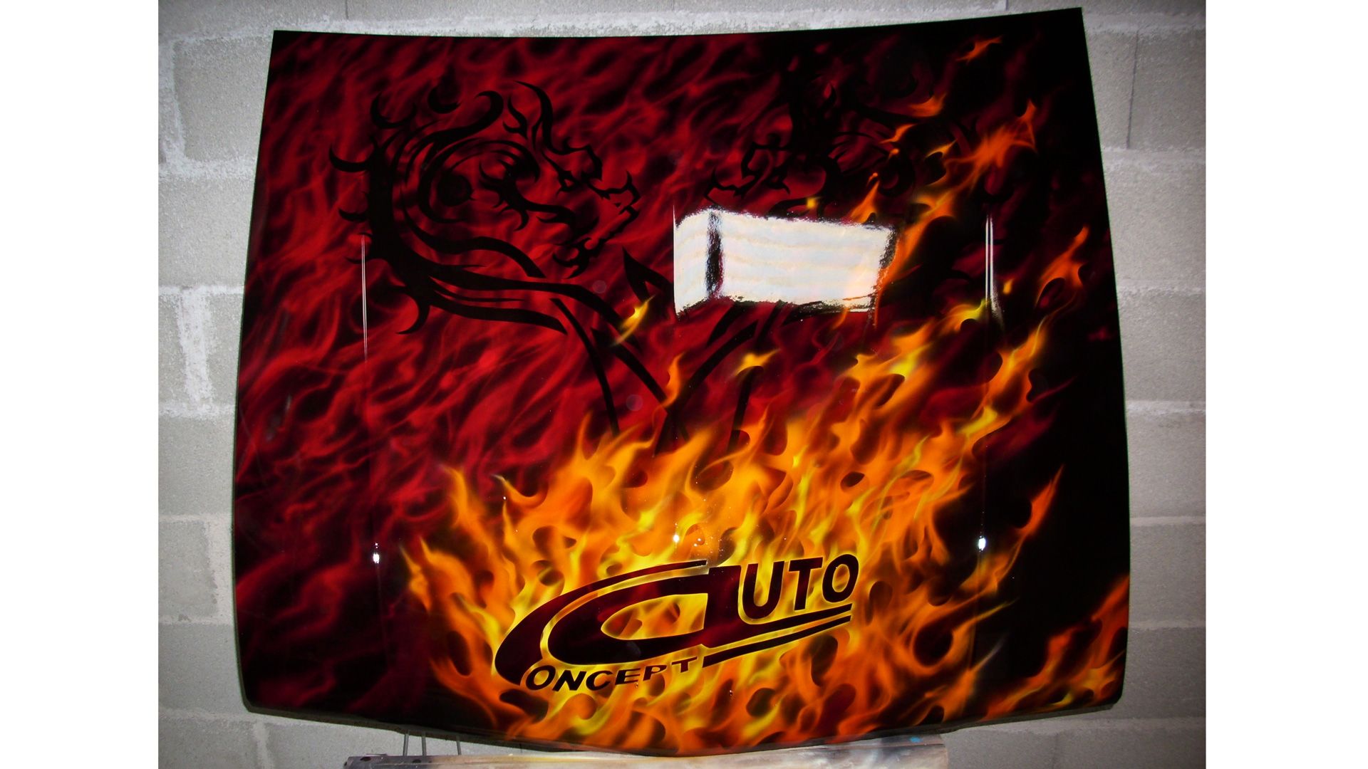 La realización de flaming en tu coche con pinturas para aerógrafo (Foto: Gilles Marcilly)