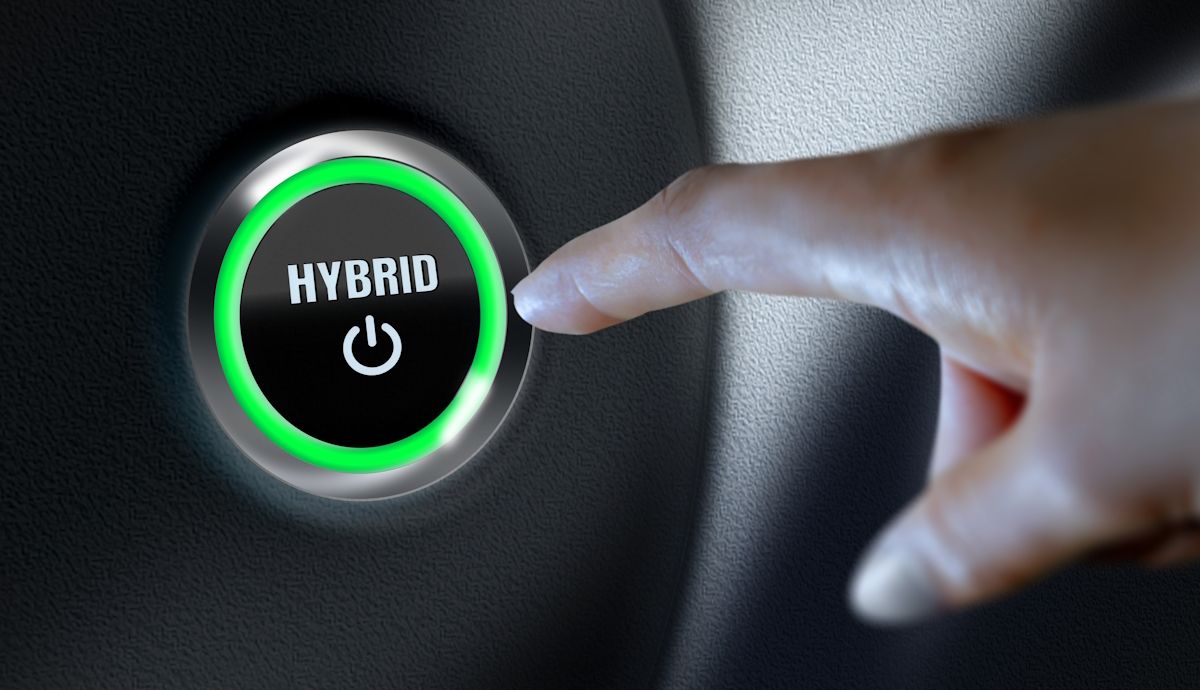 Diesel, gasolina, eléctricos… y ahora son ya los coches híbridos los que están en el punto de mira