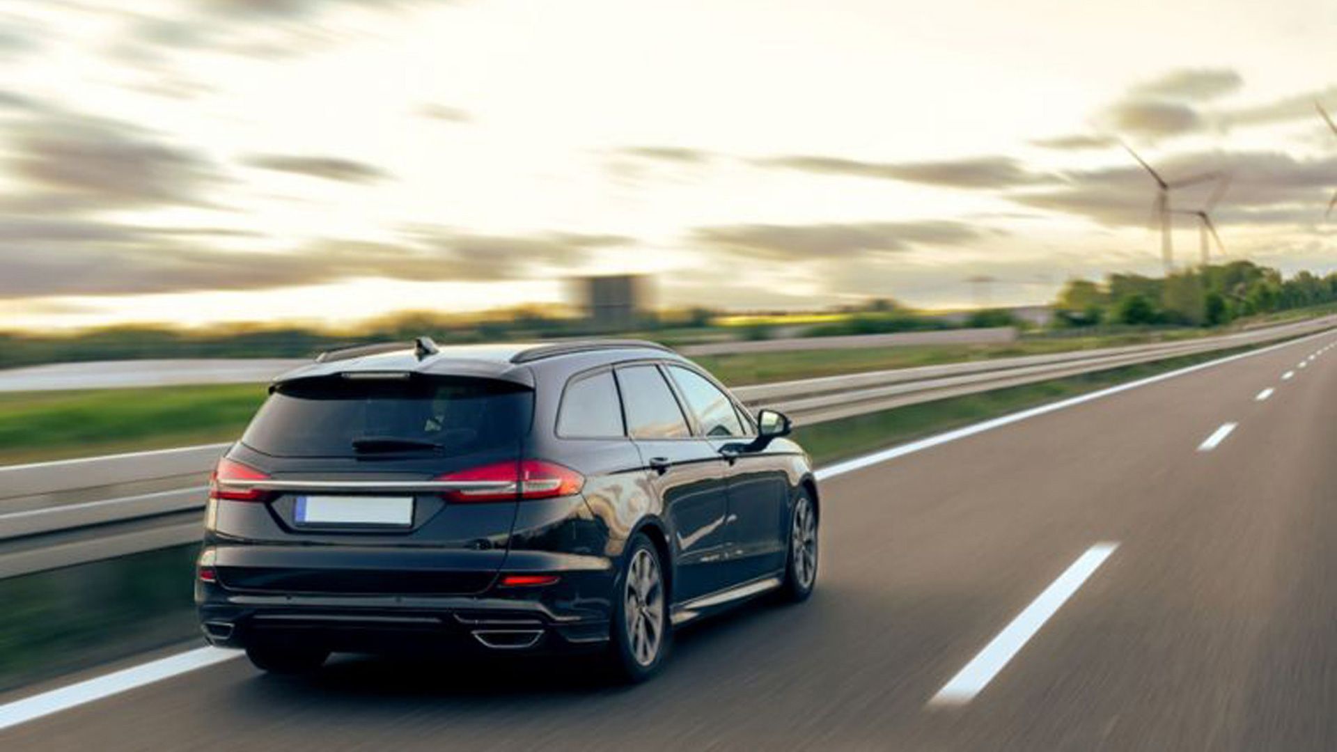 Prepara tu coche para el invierno con los mejores neumáticos y ofertas para una conducción segura 