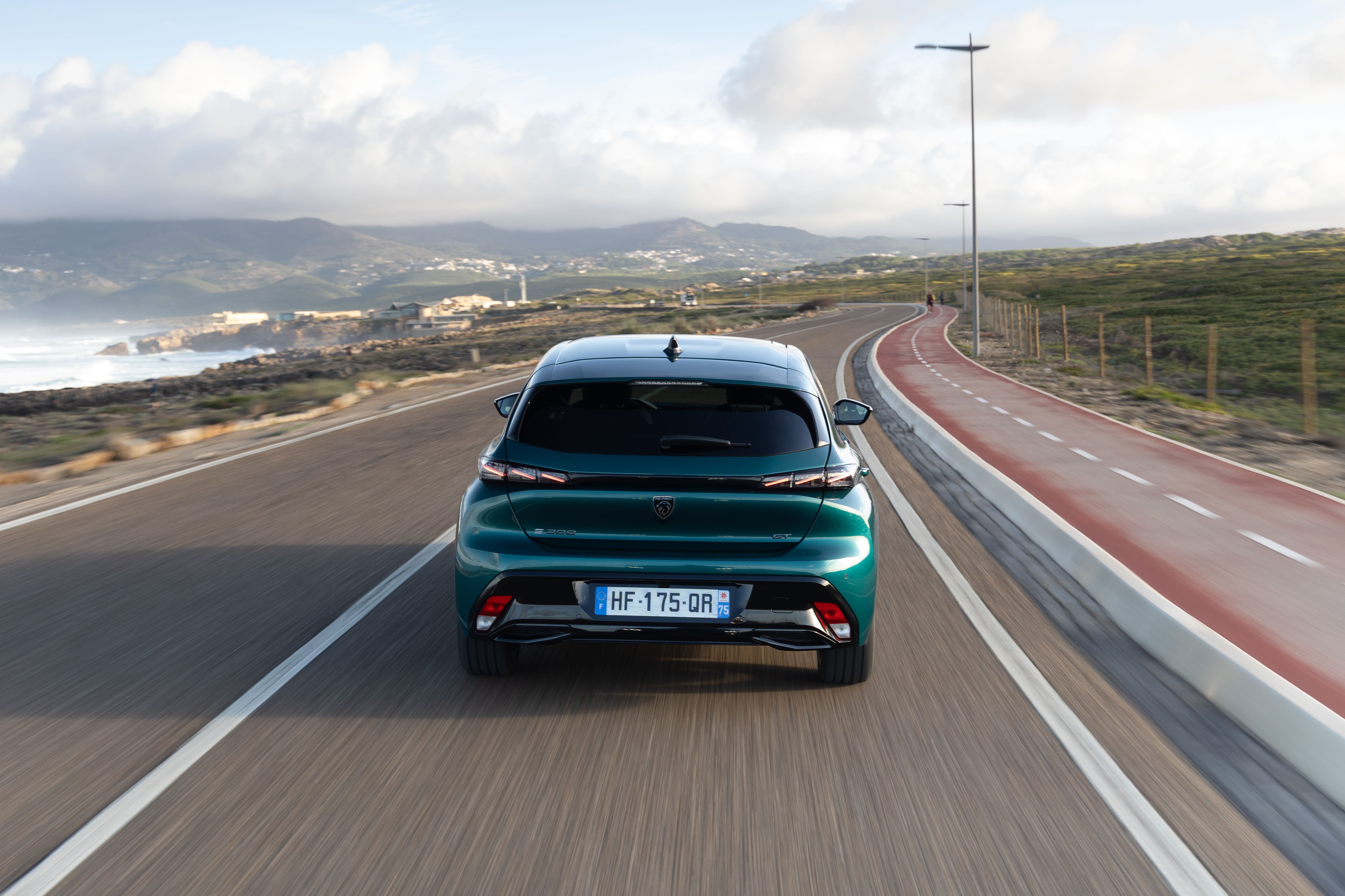 PEUGEOT 308&308SWTESTDRIVE 0158TC