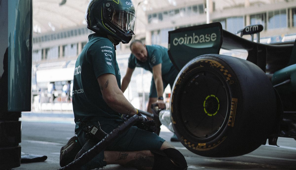 Quién es el culpable de la debacle de Aston Martin, mal futuro a pesar de Newey y de Alonso