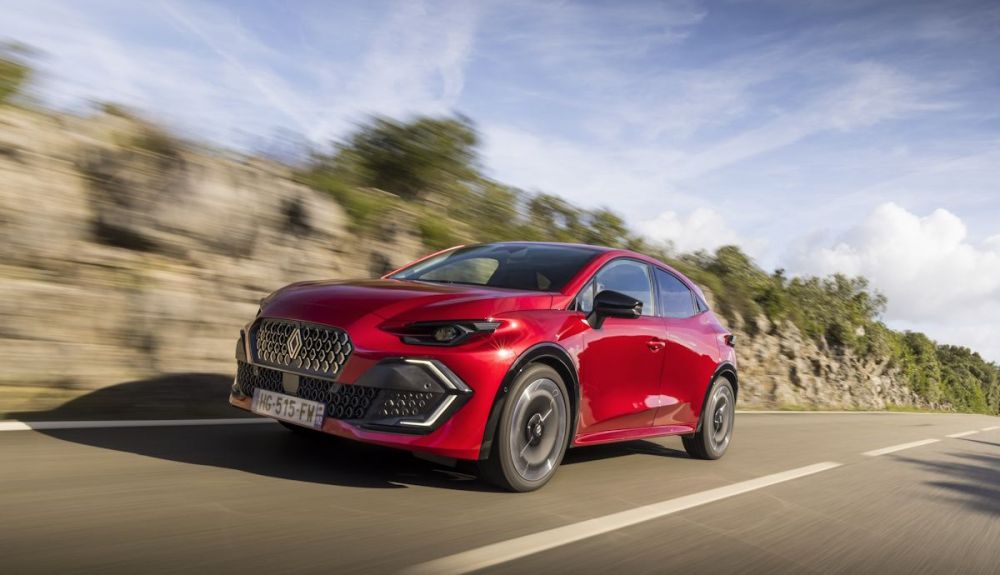 Probamos el nuevo Renault Clio E Tech Full Hybrid, es el mejor utilitario híbrido ya del mercado