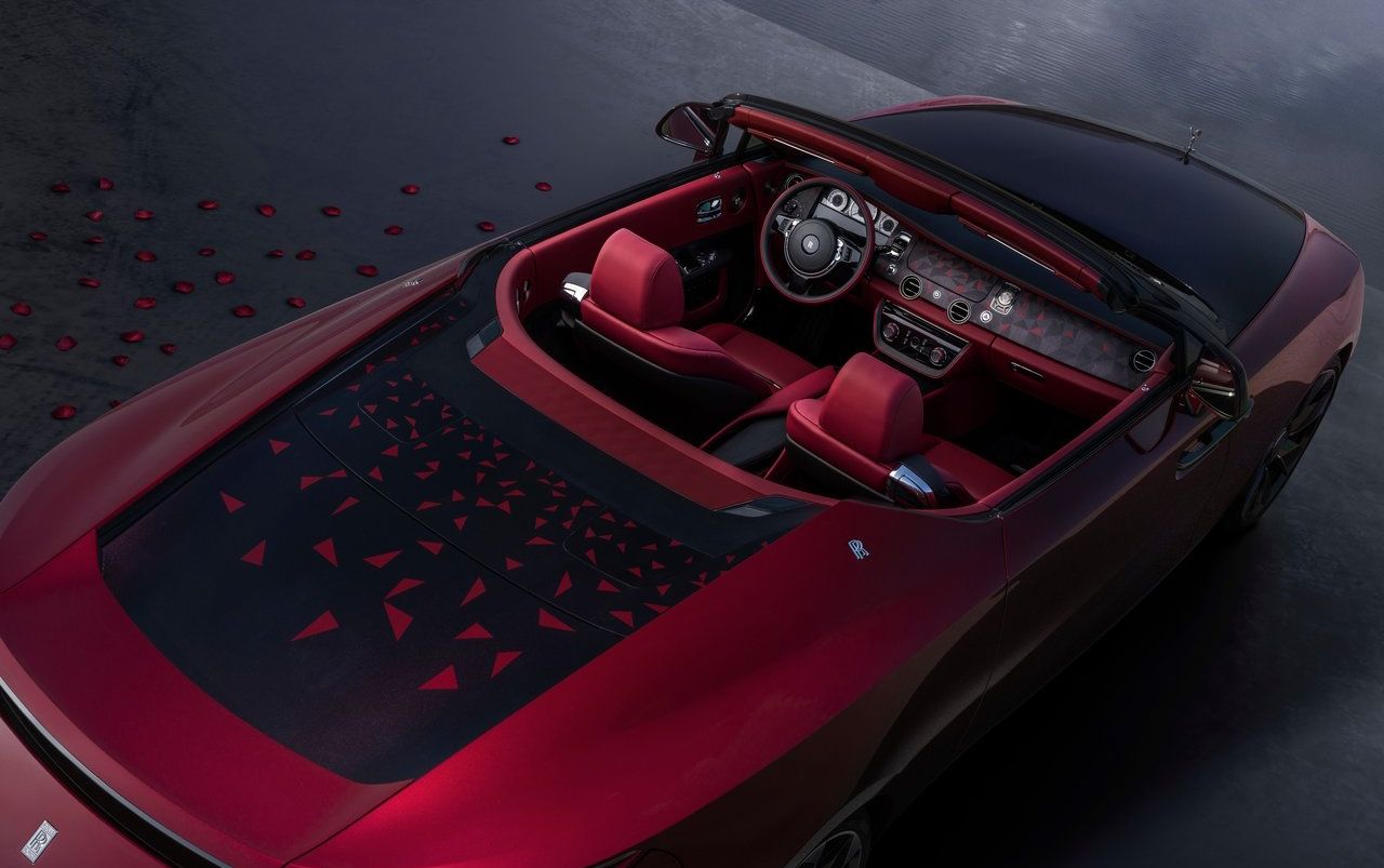 Rolls‑Royce La Rose Noire Droptail