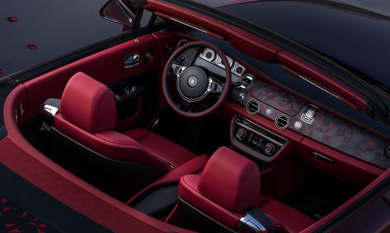 Rolls‑Royce La Rose Noire Droptail