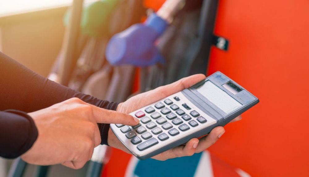 El precio de los combustibles sube mucho más que el petróleo, las compañías ganan 21 millones al día