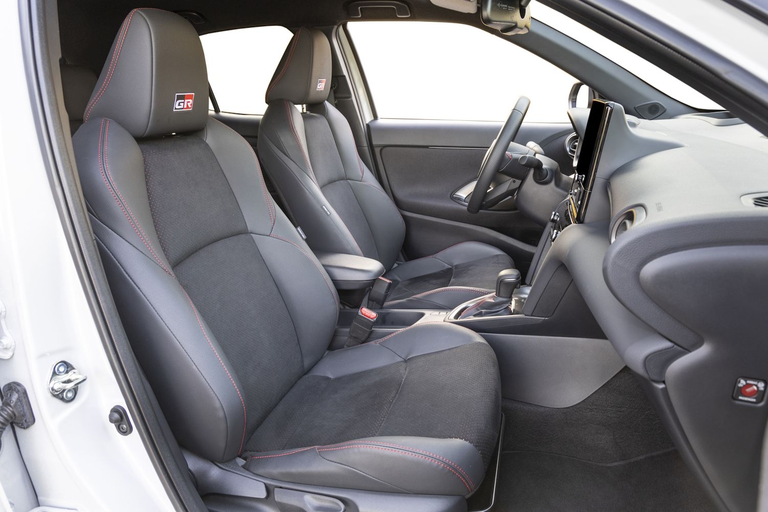 Toyota Yaris Cross 130H GR Sport