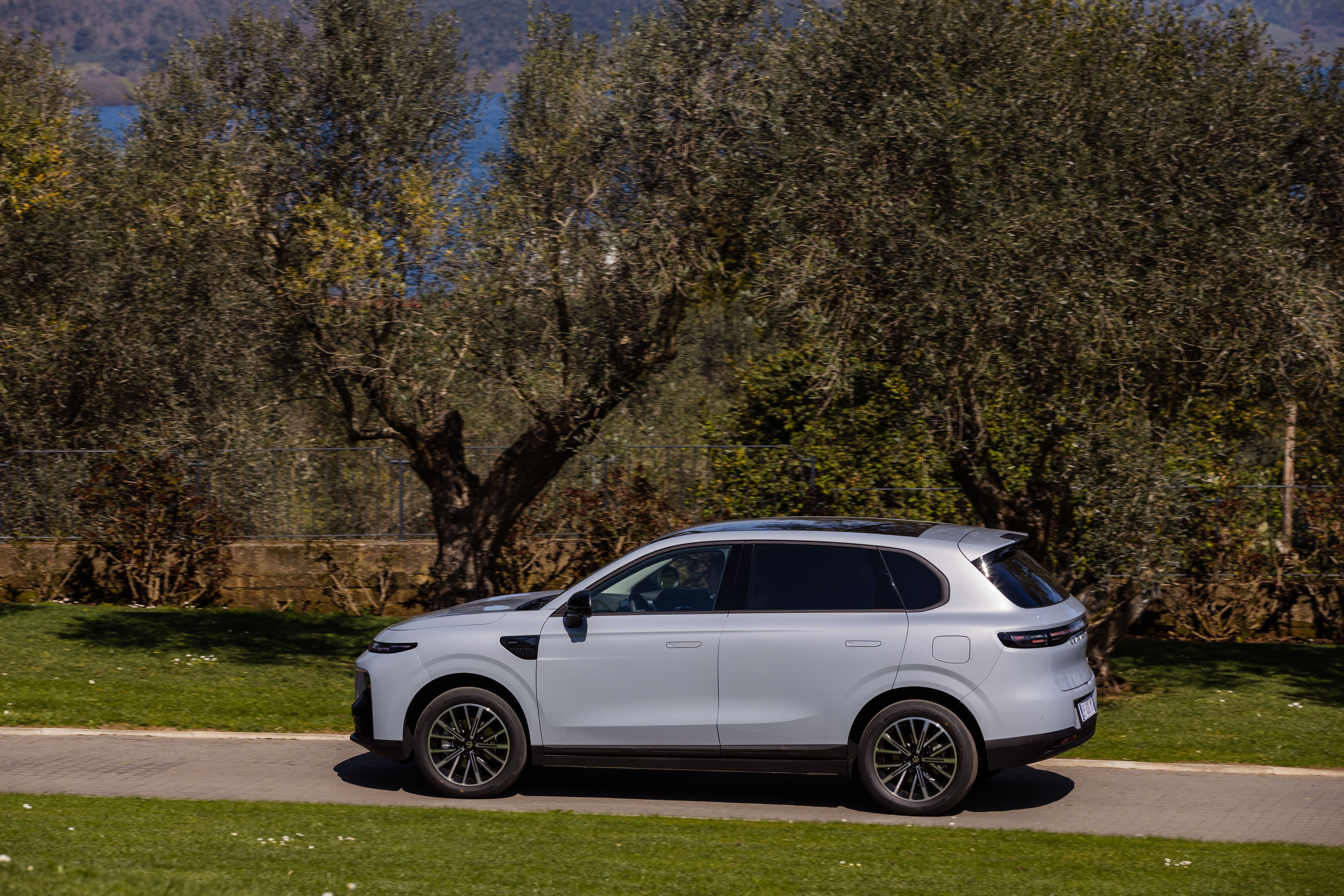 Leapmotor B10 REEV Hybrid