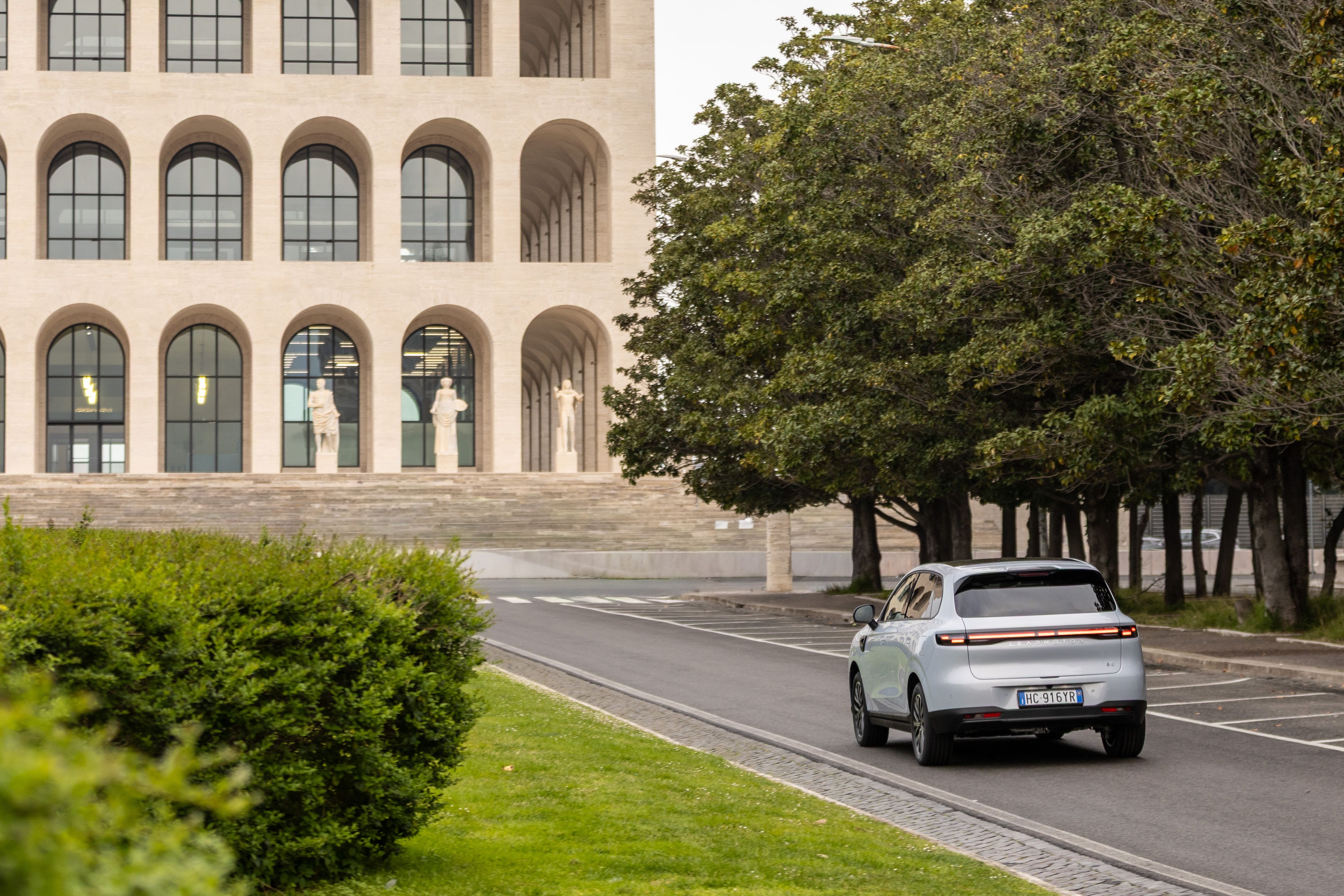 Leapmotor B10 REEV Hybrid