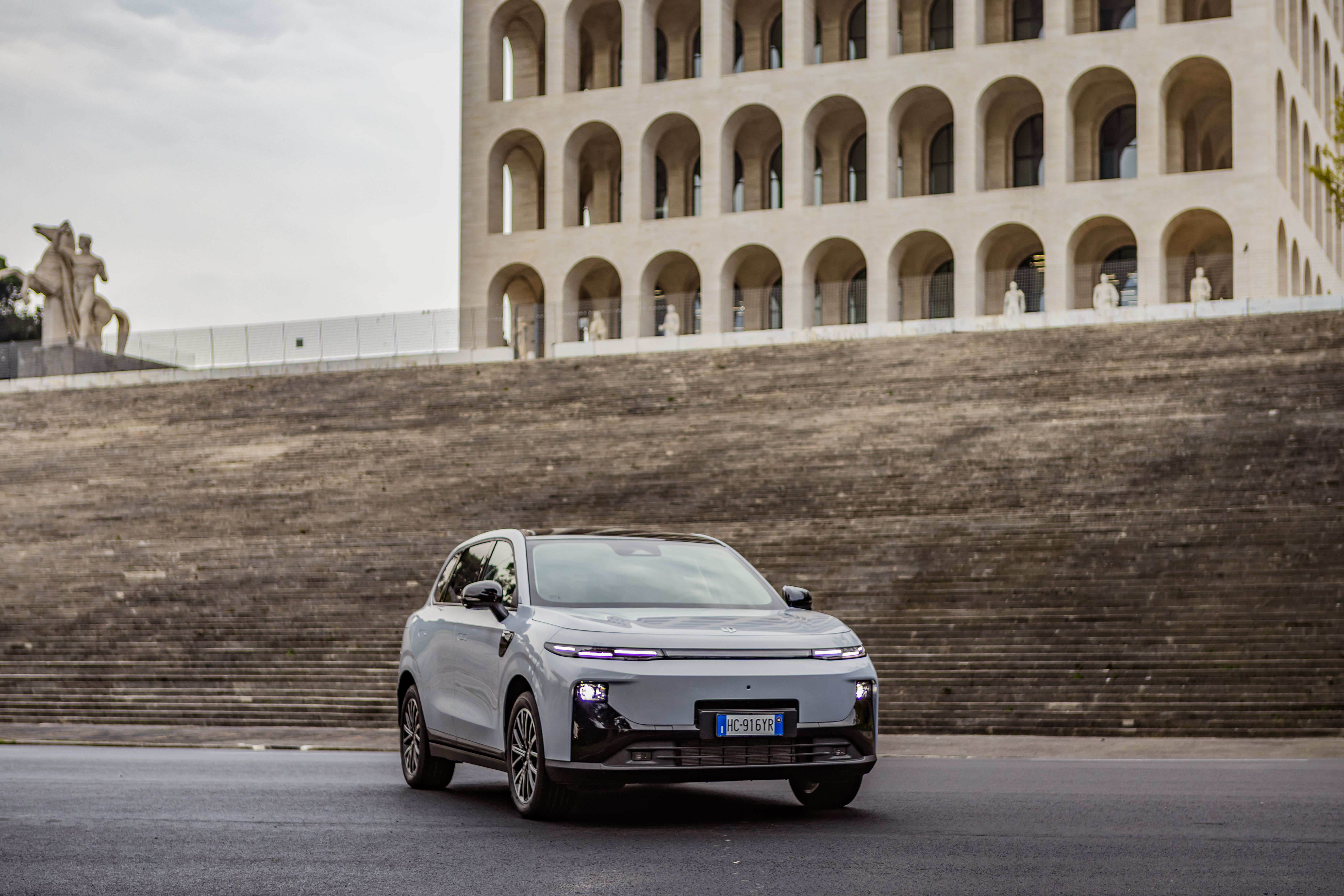 Leapmotor B10 REEV Hybrid