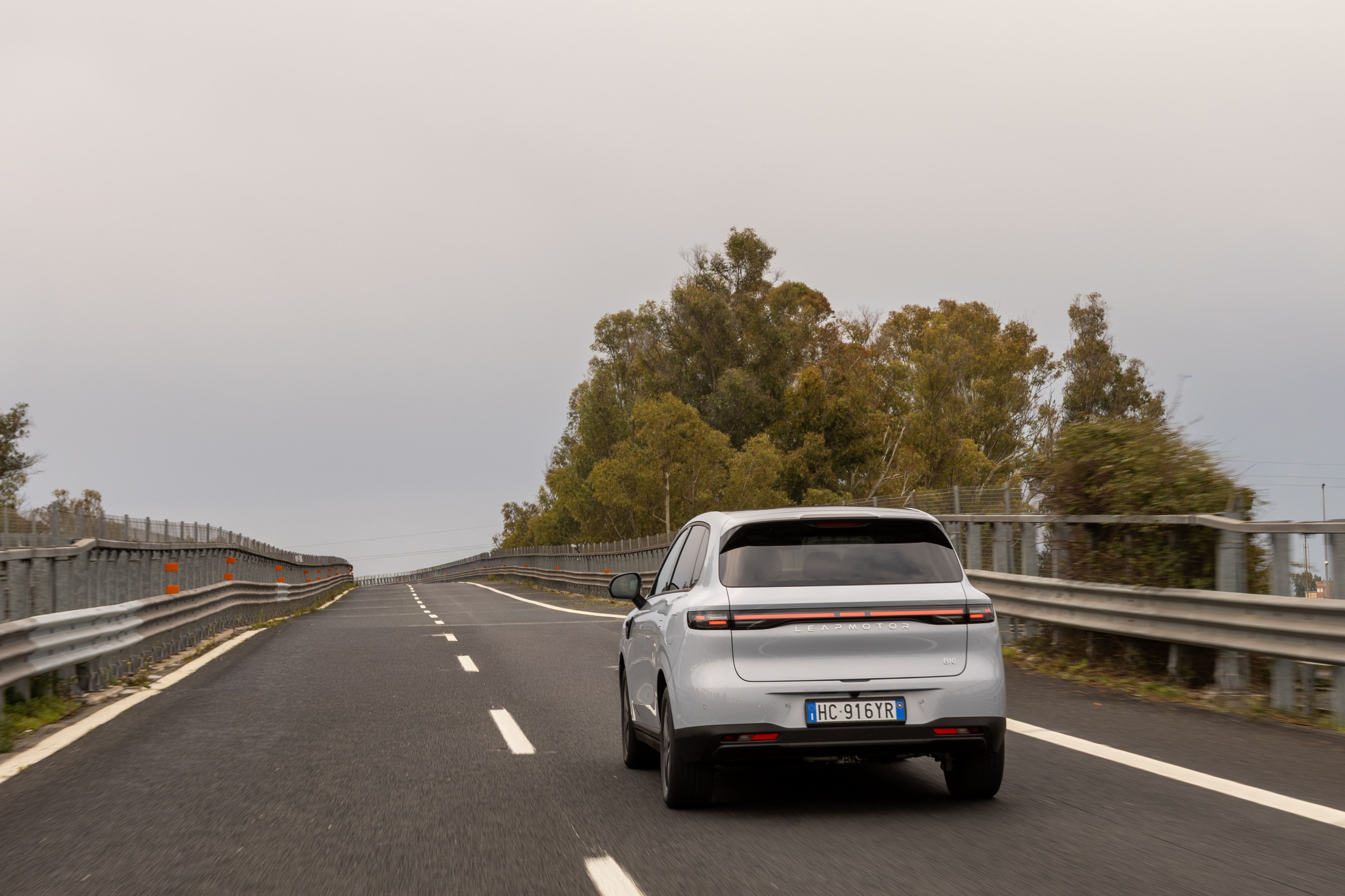 Leapmotor B10 REEV Hybrid