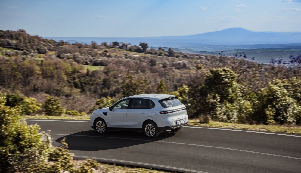 Leapmotor B10 REEV Hybrid