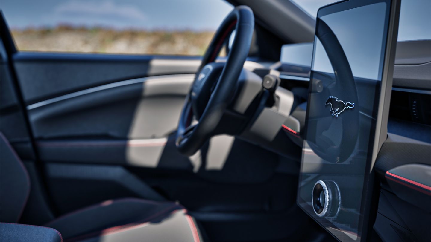 Ford Mustang Mach-e GT Azul Adriatic