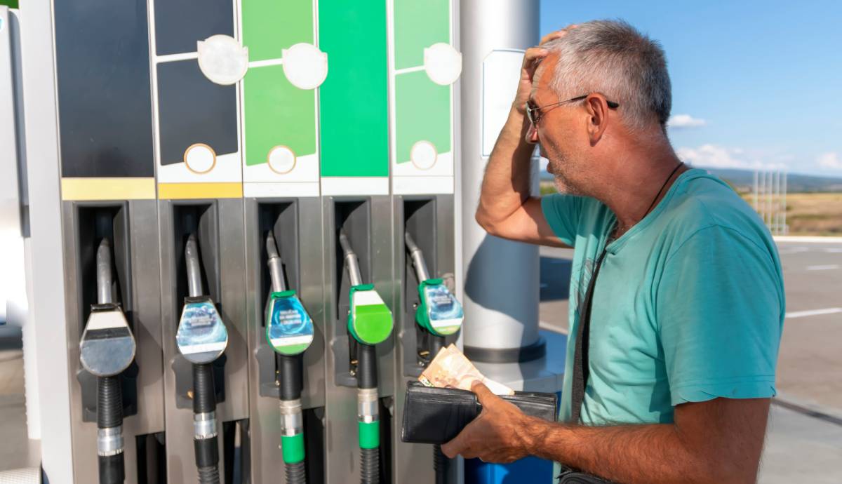Esto es lo que dicen los expertos sobre lo que pasará con el precio de la gasolina en Semana Santa