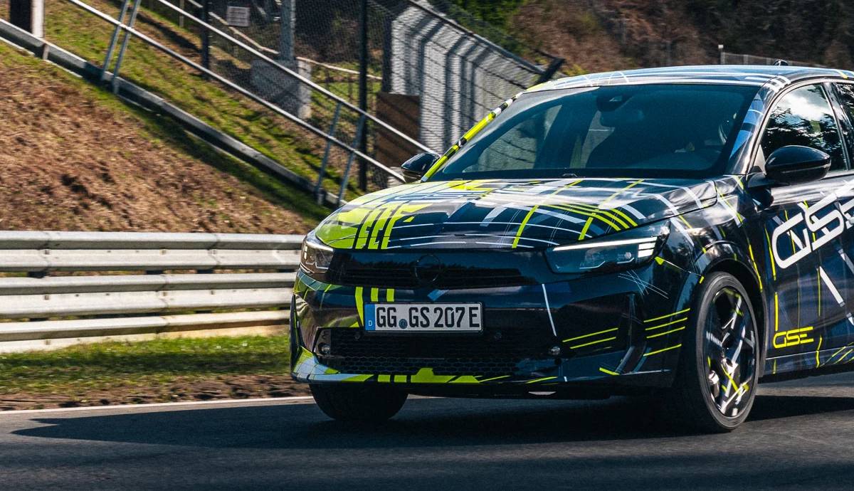 Así luce el nuevo Opel Corsa GSE rodando en Nürburgring: primeras imágenes oficiales del deportivo