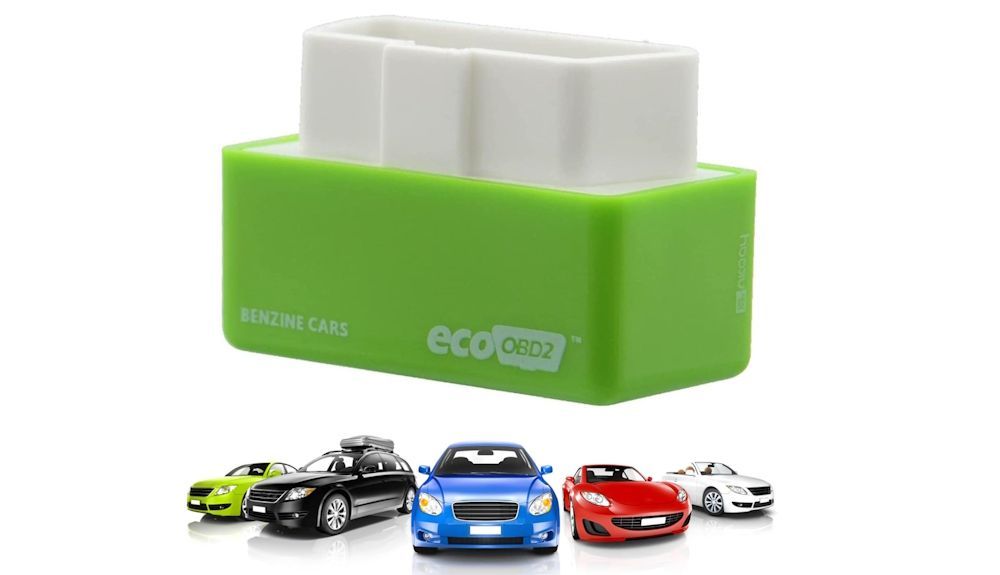 Ejemplo de uno de los muchos dispositivos de OBD que prometen rebajar en Amazon los consumos de los coches