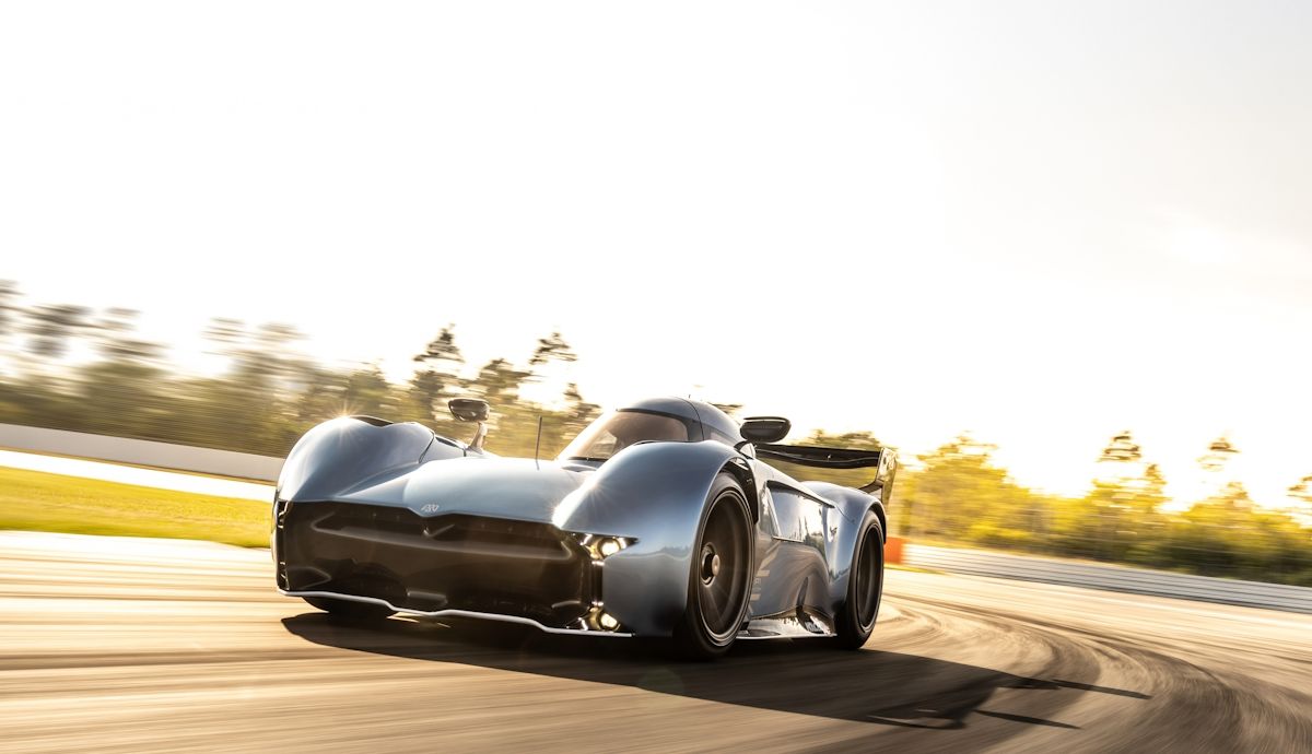 Probamos el McMurtry Speirling, la aspiradora más rápida del mundo