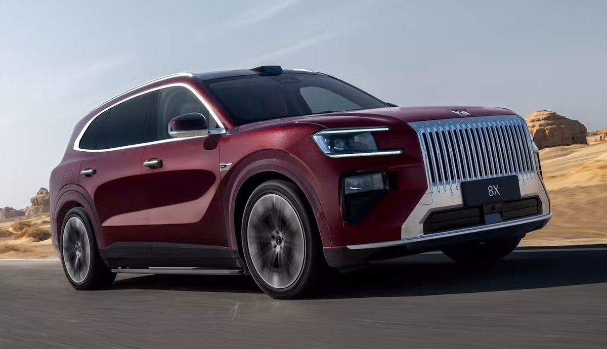 Ataque premium de marcas chinas, así es el Zeekr 8X, el nuevo SUV que va a por Audi, BMW y Mercedes